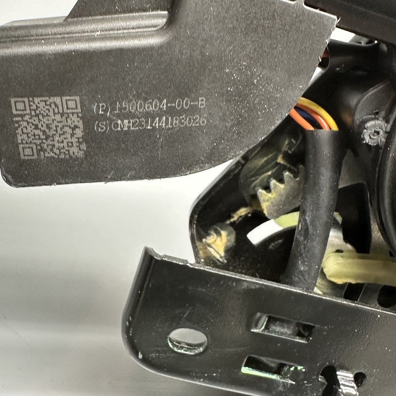 1500604-00-B TESLA MODEL 3 Y LIFTGATE LOCK LATCH 2018 19 2020 2021 2022 2023 OEM 1500604-00-B