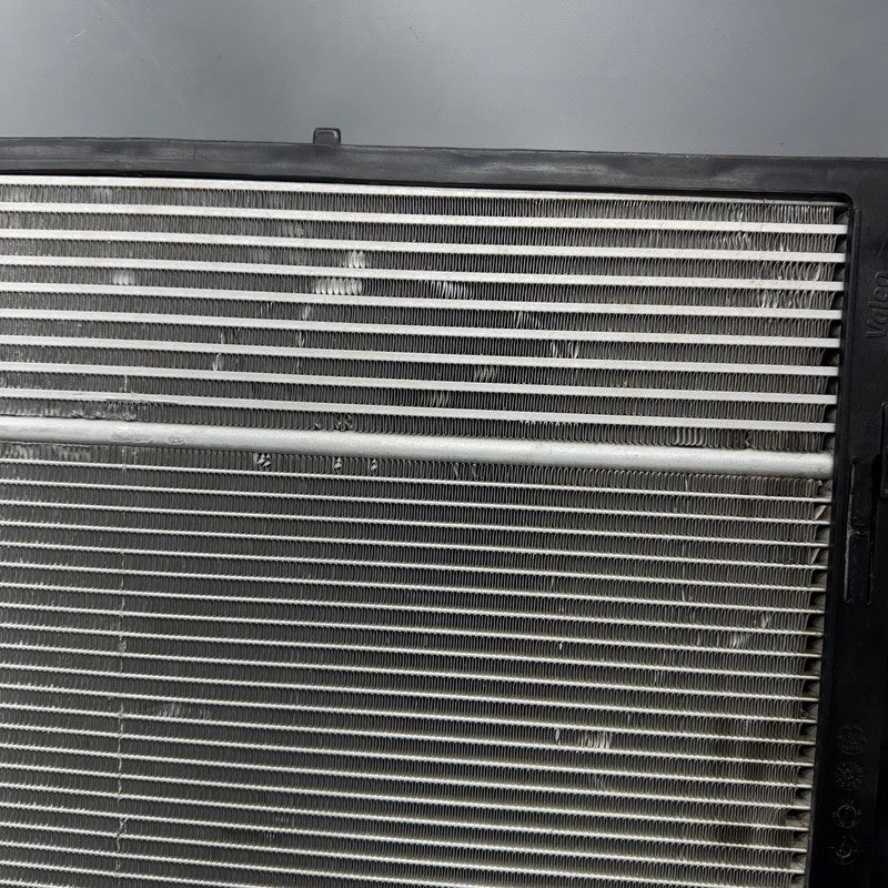 MERCEDES BENZ GL450 GL550 RADIATOR 2013 2014-2016 2017 2018 2019 OEM A