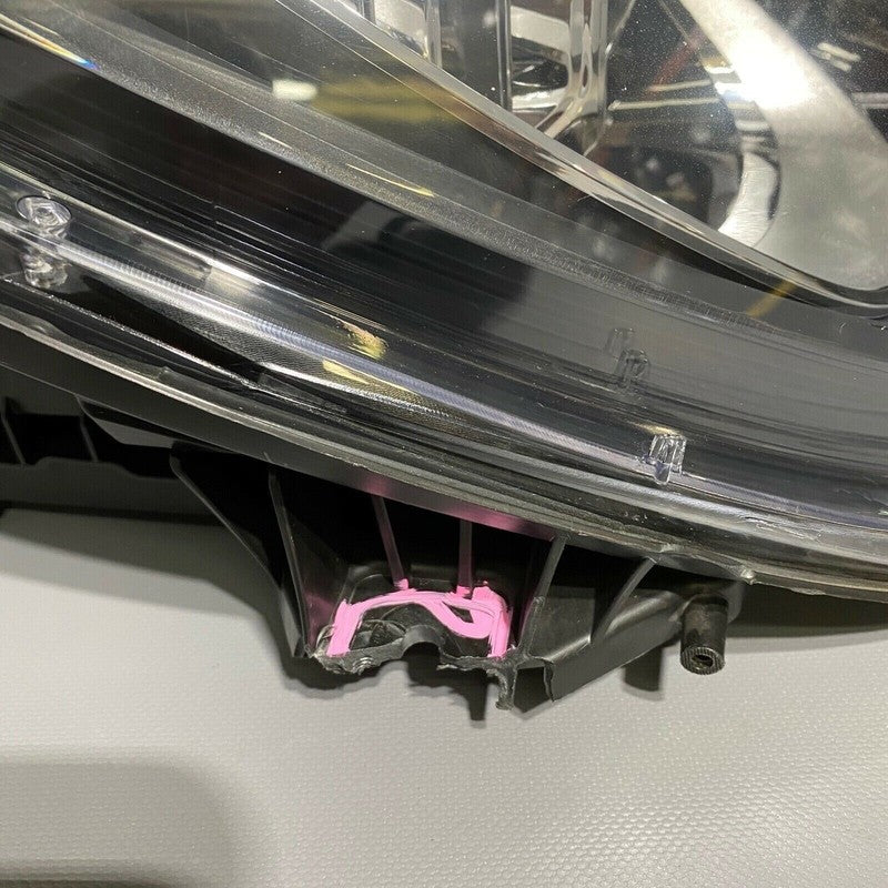 PORSCHE MACAN HEADLIGHT RIGHT PASSENGER 95B941032BE 2015 2016 2017 XEN