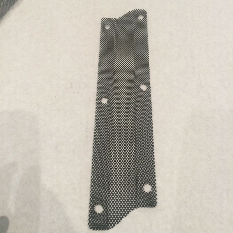 083536900 MASERATI FRONT BUMPER UPPER GRILLE OEM