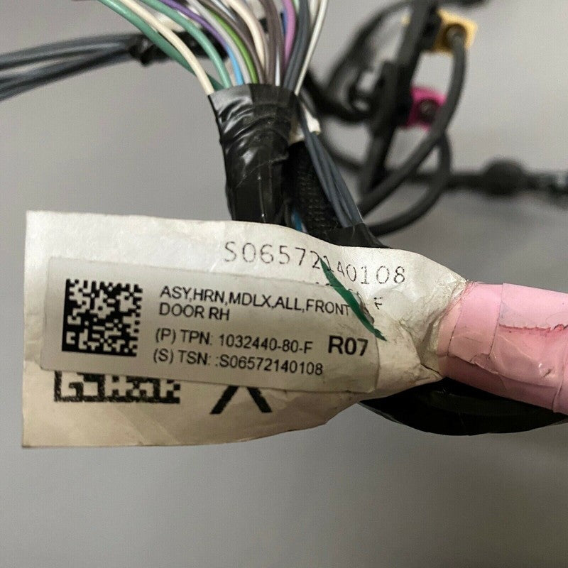 1032440-80-F TESLA MODEL X WIRING HARNESS RIGHT FRONT DOOR 2016 2017 OEM