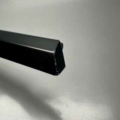 1495712-00-C TESLA MODEL Y DOOR WINDOW MOLDING LEFT REAR 2020 2021 2022 2023 OEM 1495712-00-C