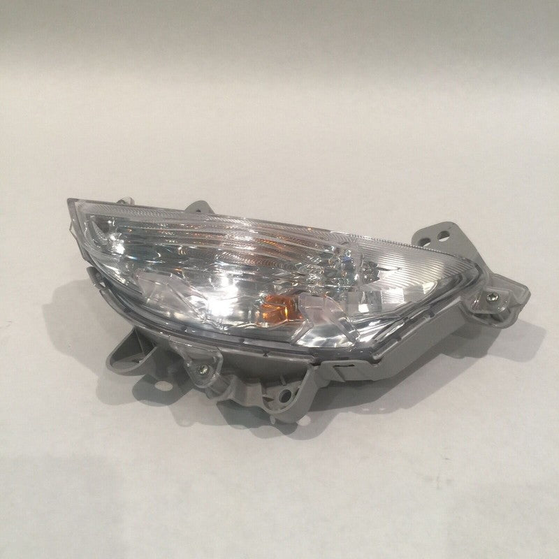 MAZDA 3 RIGHT TURN SIGNAL LIGHT 2014 2015 OEM