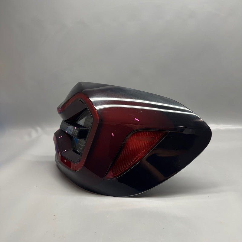 BMW X3 TAIL LIGHT RIGHT PASSENGER LED 2022 2023 2024 OEM 4946305007