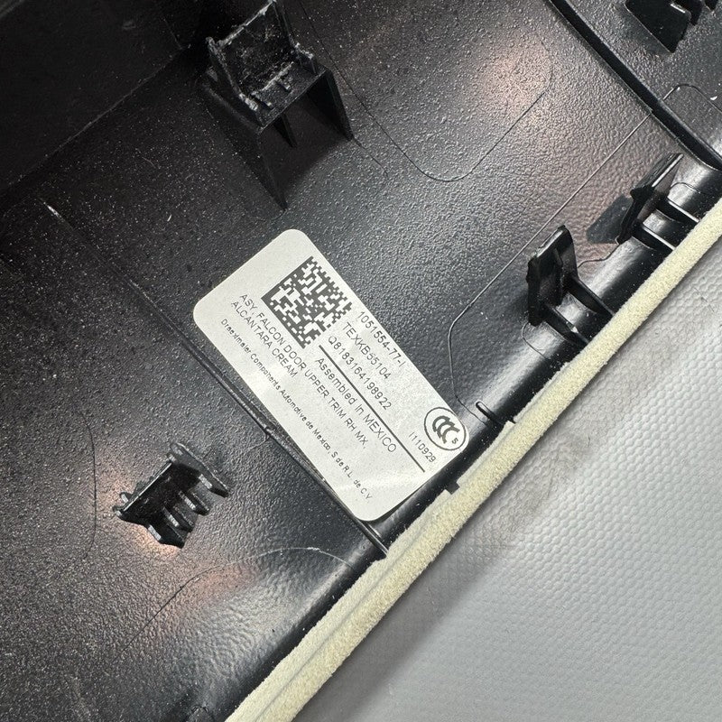 1051554-77-I TESLA MODEL X FALCON DOOR UPPER TRIM RIGHT 2016 2017 2018 2019 2020 1051554-77-I