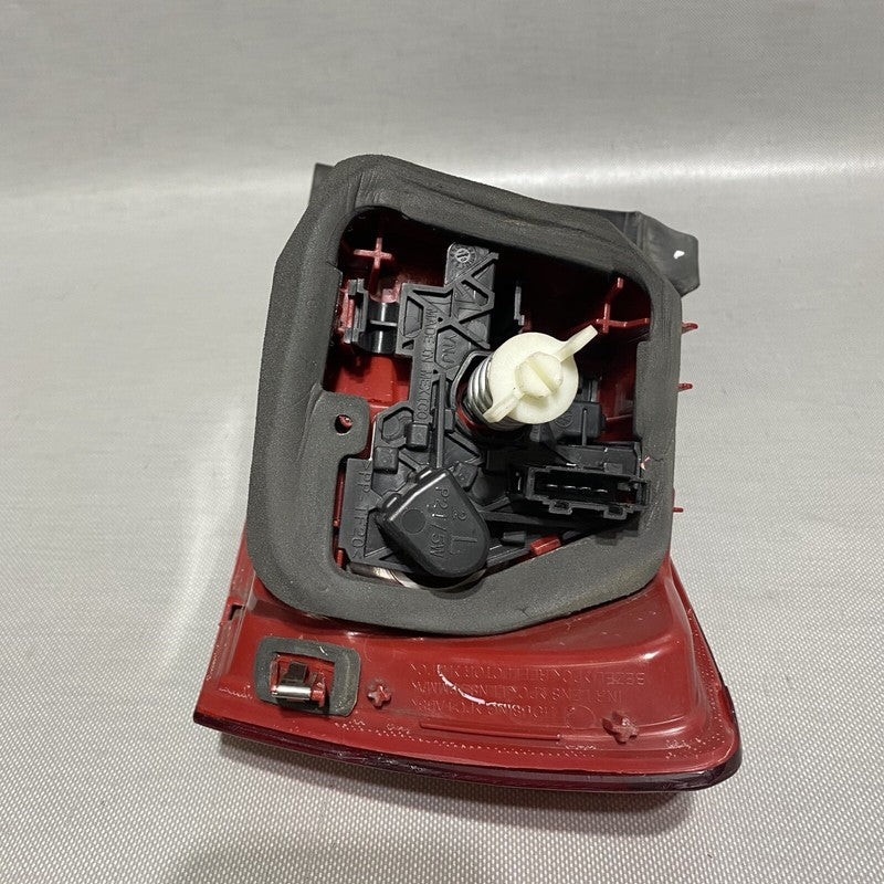 5C6945095D VOLKSWAGEN JETTA TAIL LIGHT LEFT DRIVER 5C6945095D 2011 2012 2013 2014