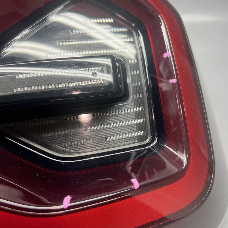 BMW X3 TAIL LIGHT RIGHT PASSENGER 2022 2023 2024 OEM H4946305007