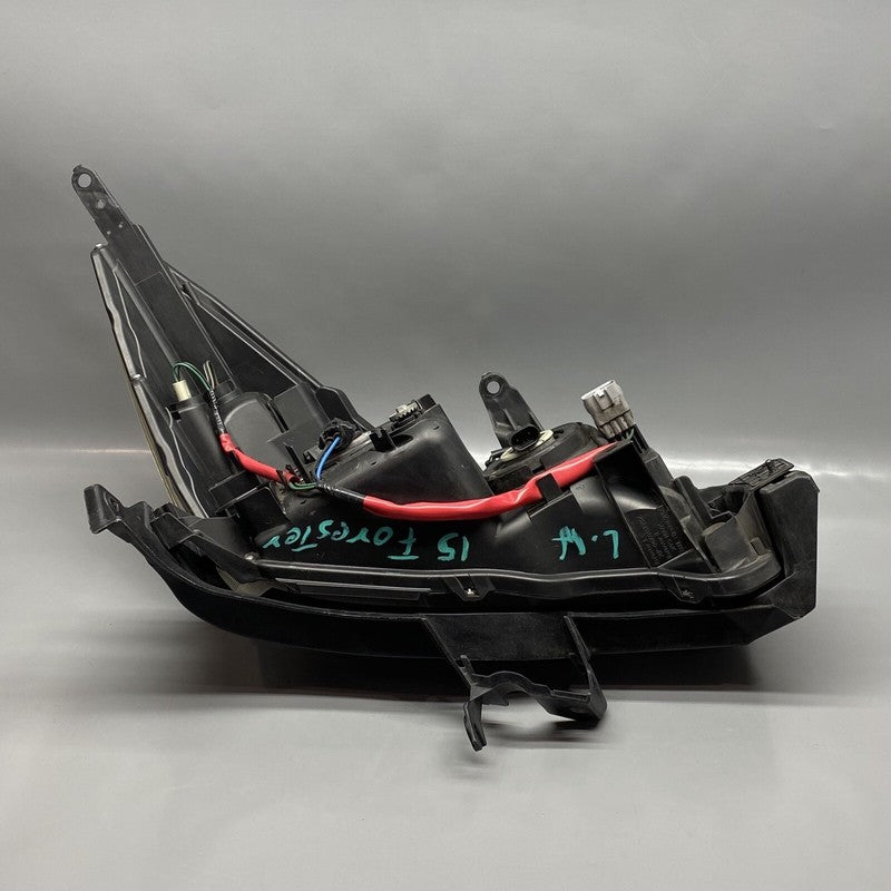 SUBARU FORESTER HEADLIGHT LEFT DRIVER 2014 2015 2016 HALOGEN OEM