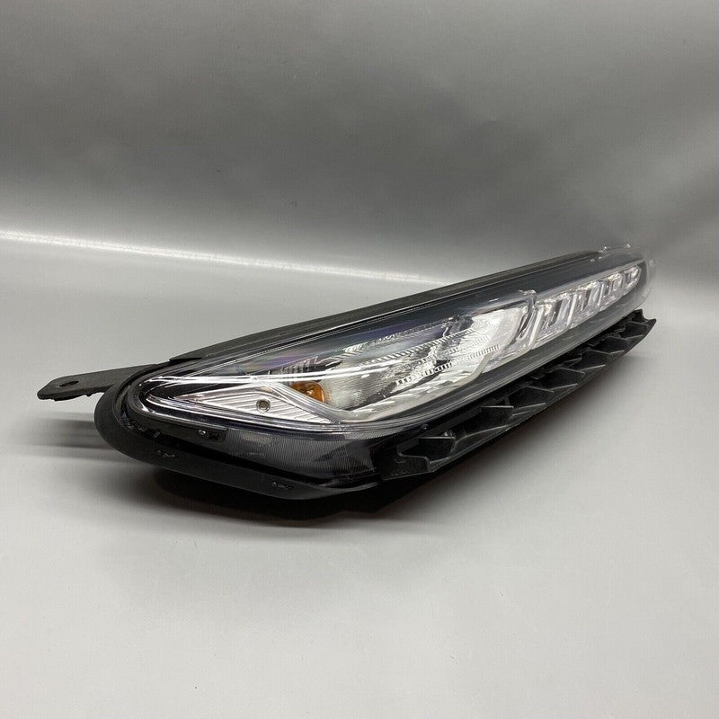 92208-J90 HYUNDAI KONA DAYTIME RUNNING LIGHT RIGHT PASSENGER 2018 2019 2020 2021 OEM