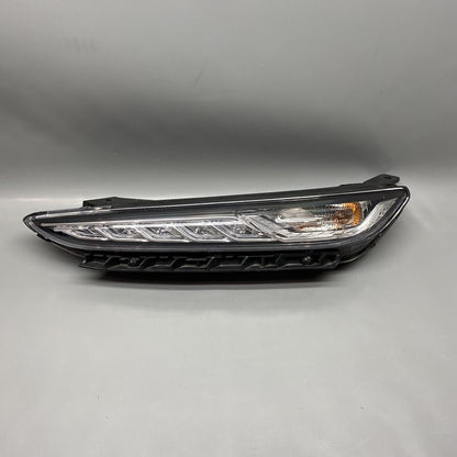 92207J9020 HYUNDAI KONA DAYTIME RUNNING LIGHT 2018 2019 2020 2021 LED OEM 92207J9020