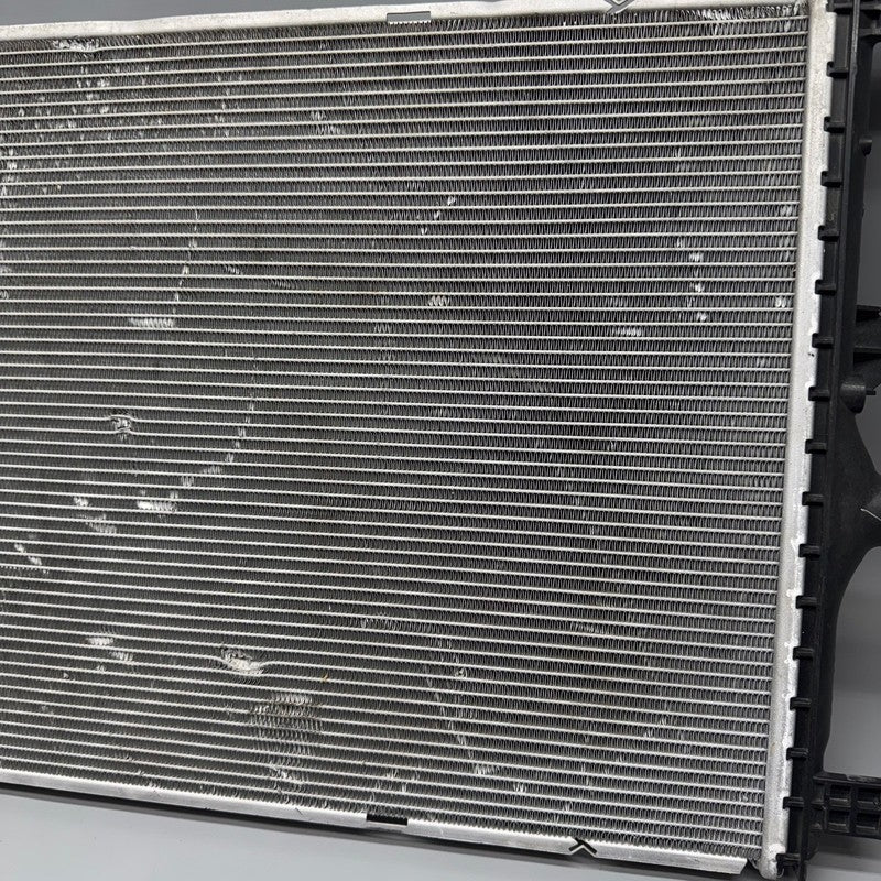 TESLA MODEL 3 Y RADIATOR  2017-2019 2020 2021 2022 2023 2024 OEM 14941