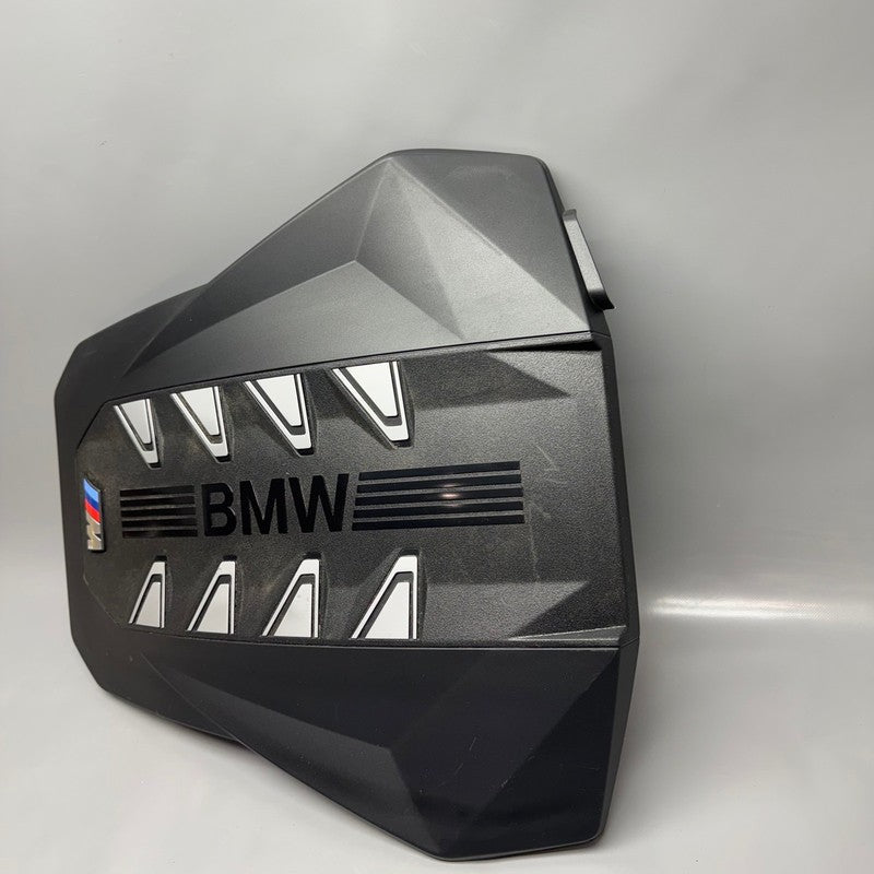 BMW X5 X6 X7 ENGINE COVER 2024 2025 2026 OEM 9847158