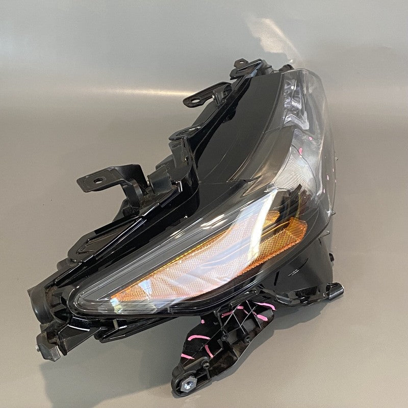 TOYOTA CAMRY HEADLIGHT RIGHT PASSENGER LED 2018 2019 2020 OEM