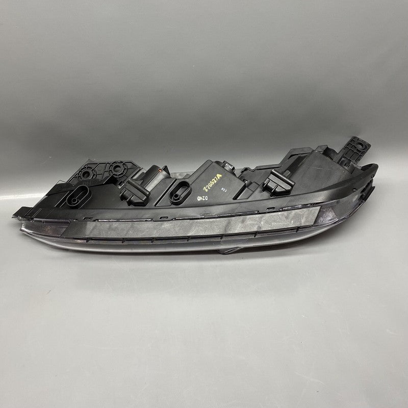 92208-J9010 HYUNDAI KONA DAYTIME RUNNING LIGHT RIGHT PASSENGER 2018 2019 20 2021 92208-J9010