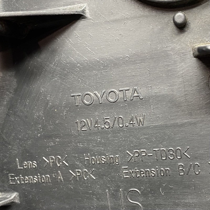 TOYOTA CHR HEADLIGHT LEFT DRIVER 2017 2018 2019 OEM