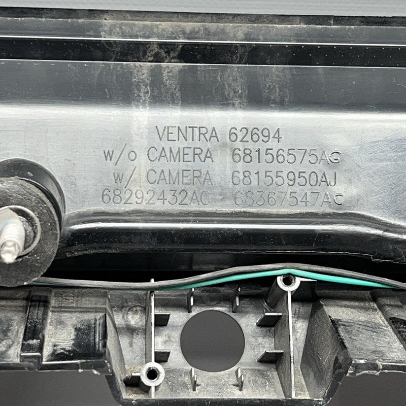 68156575AG DODGE DURANGO LIFTGATE TAIL LIGHT 2019 2020 2021  OEM 68156575AG