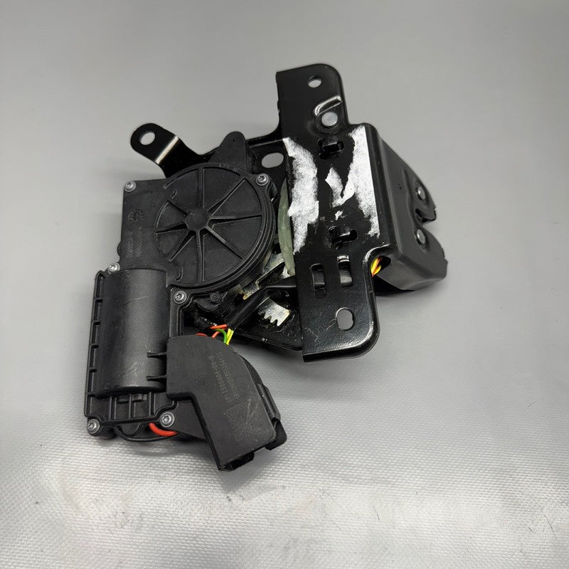 1500604-00-B TESLA MODEL 3 Y LIFTGSTE CINCH LATCH 2017 2018 2019 2020 2021 2022 2023 OEM