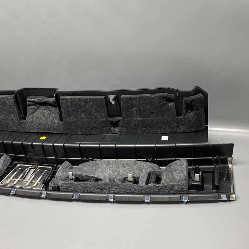 9Y0864483G PORSCHE CAYENNE TRUNK SILL TRIM 2019 2020 2021 2022 OEM 9Y0864483G