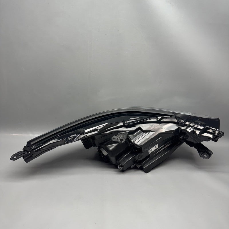 10100-8A06J TOYOTA HIGHLANDER HEADLIGHT LEFT DRIVER 2020 2021 2022 2023 OEM 10100-8A06J
