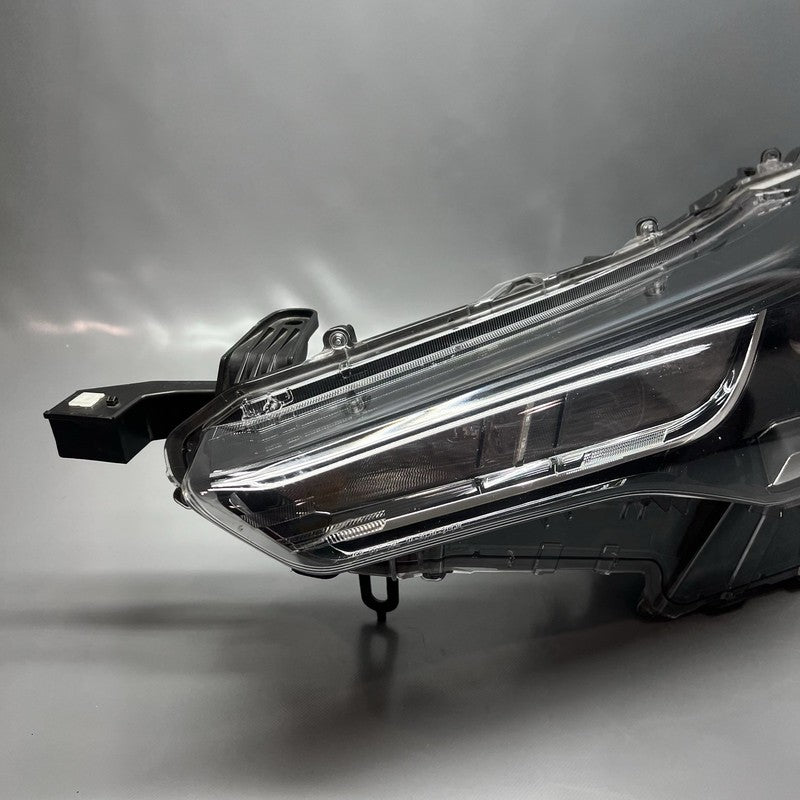 TOYOTA COROLLA CROSS HEADLIGHT LLEFT DRIVER 2022 2023 OEM 