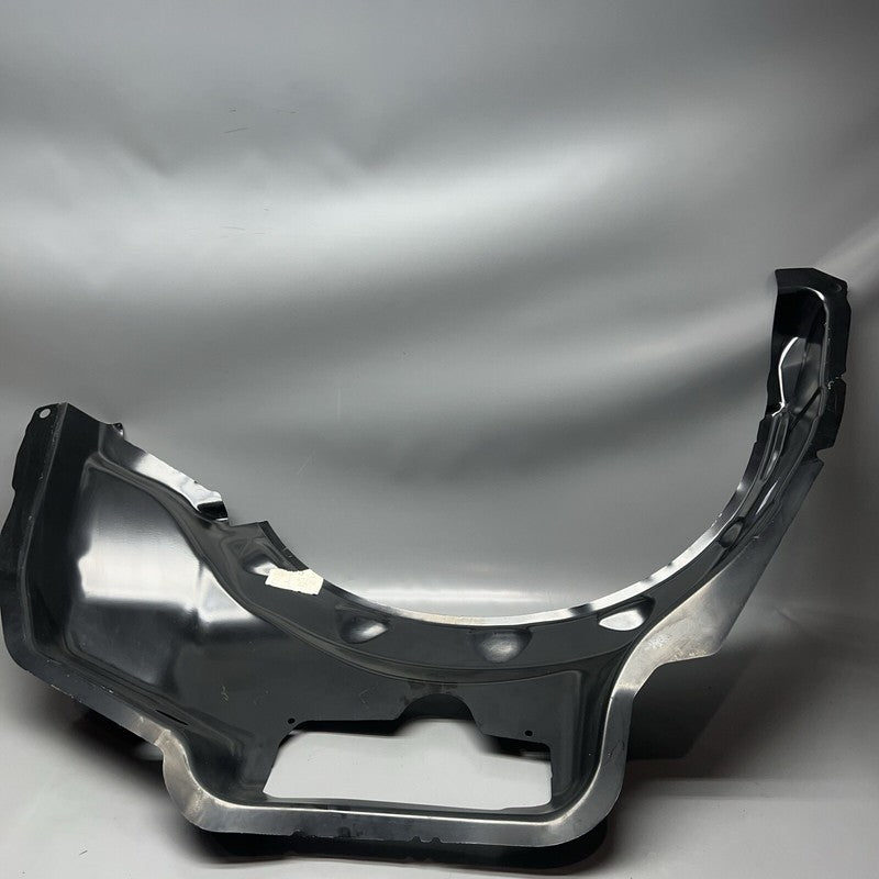 31484875 VOLVO V60 OUTER WHEELHOUSE RIGHT 2019 2020 2021 2022 2023 2024 2025 OEM 31484875