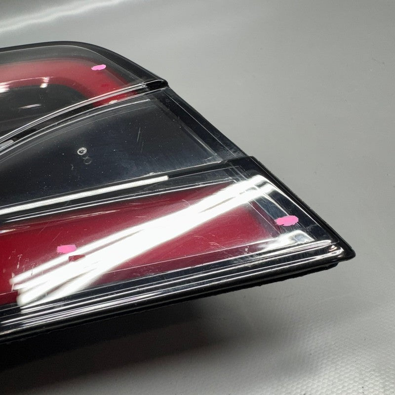 TESLA MODEL X TAIL LIGHT LEFT DRIVER 2016 2017 2018 2019 2020 OEM 1034