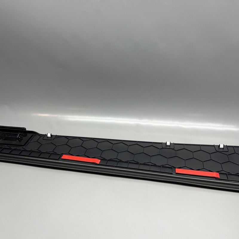 1741538-00-F TESLA CYBERTRUCK BEDSIDE SAIL APPLIQUE LEFT 2023 2024 OEM 1741538-00-F