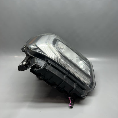 84016911 GMC SIERRA HEADLIGHT RIGHT PASSENGER 2016 2017 2018 2019 XENON OEM 84016911