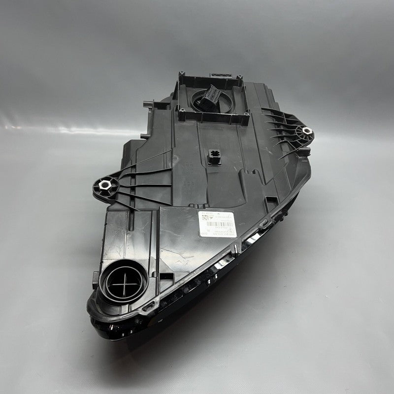 95B941010AR PORSCHE MACAN HEADLIGHT RIGHT PASSENGER LED 2019 2020 2021 OEM 95B941010AR