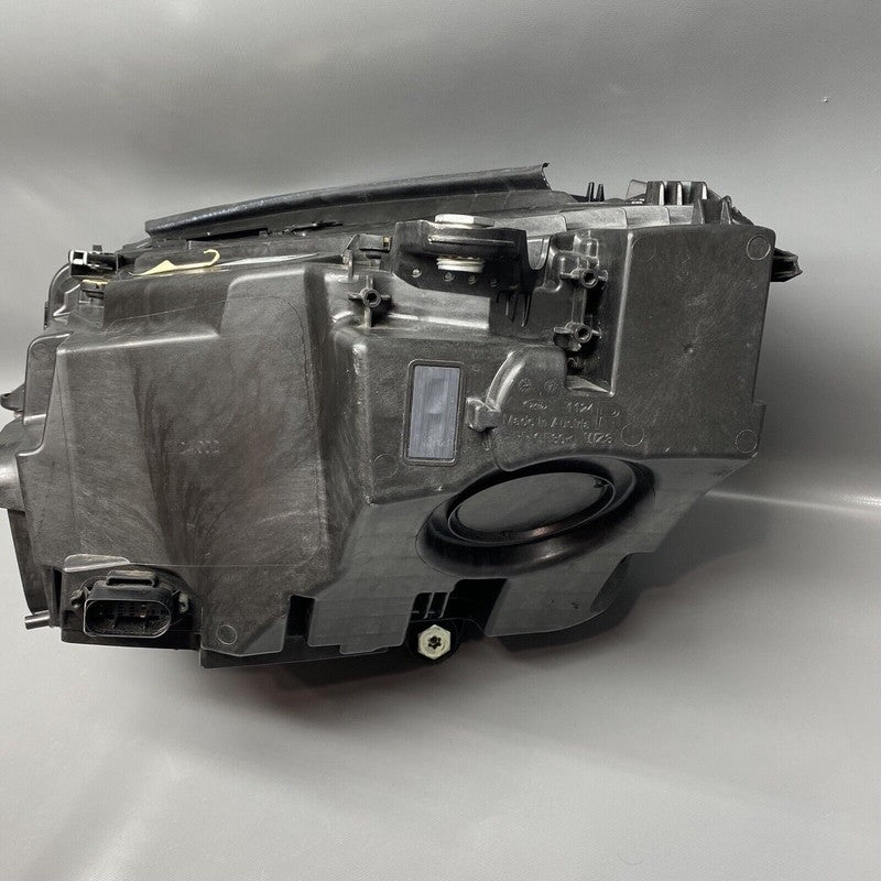 A2539067401 MERCEDES BENZ GLC300 HEADLIGHT RIGHT PASSENGER A2539067401 2020 2021 2022 LED