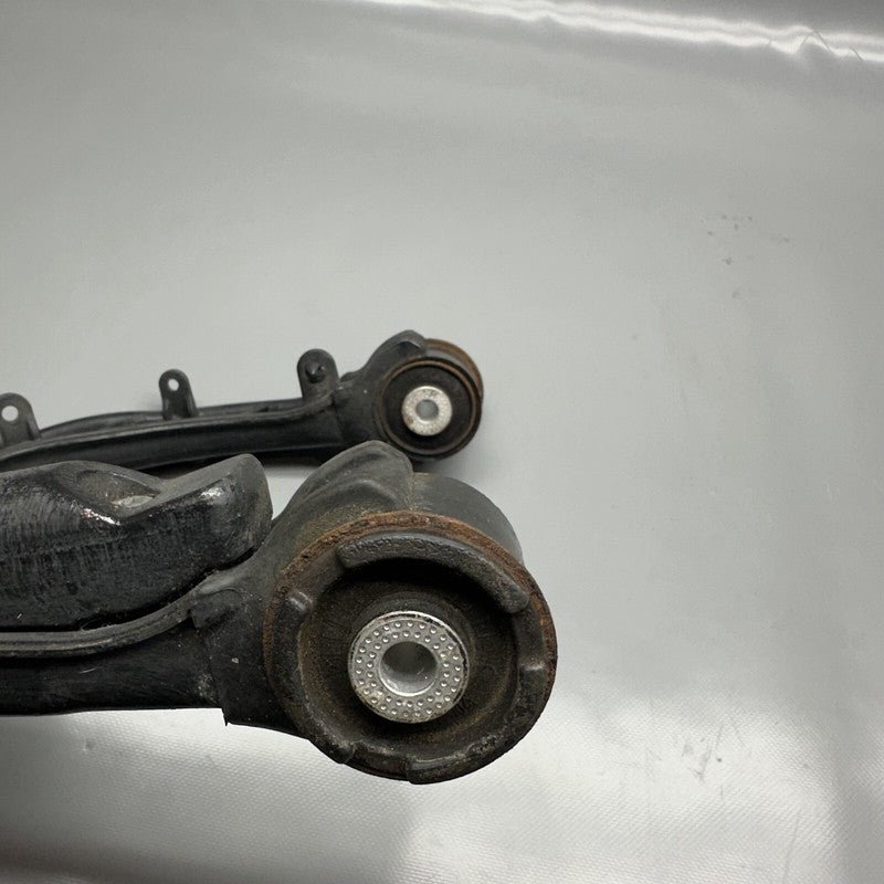1044326-00-H TESLA MODEL 3,Y UPPER CONTROL ARM RIGHT FRONT 2017 18 19 20 21 22 2023 OEM