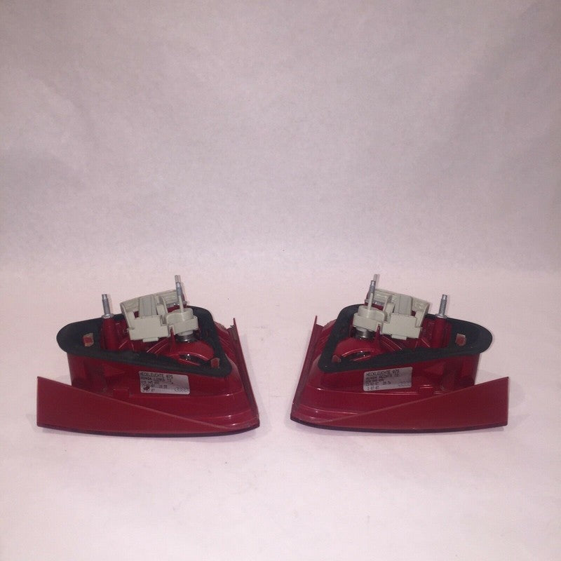 8T0945093 AUDI A5 LEFT AND RIGHT SIDE INNER TAIL LIGHTS 2008 2009 2010 2011 2012 OEM