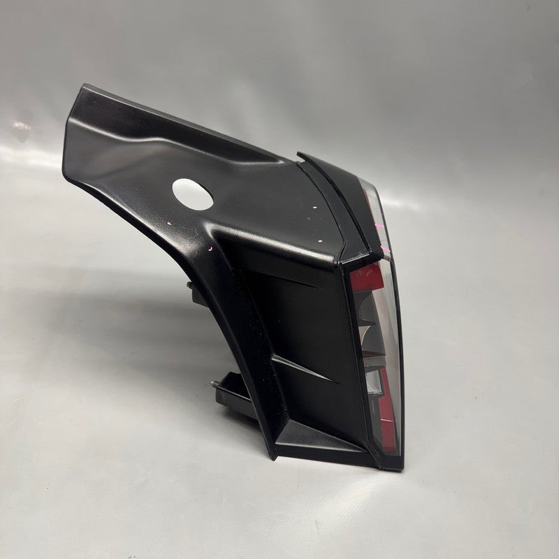TESLA MODEL 3 TAIL LIGHT RIGHT PASSENGER 2017 2018 2019 2020 2021 2022