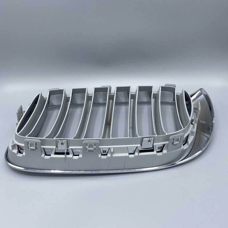 51117210726 BMW X3 GRILLE RIGHT SIDE F25 51117210726 OEM 2015 2016 2017