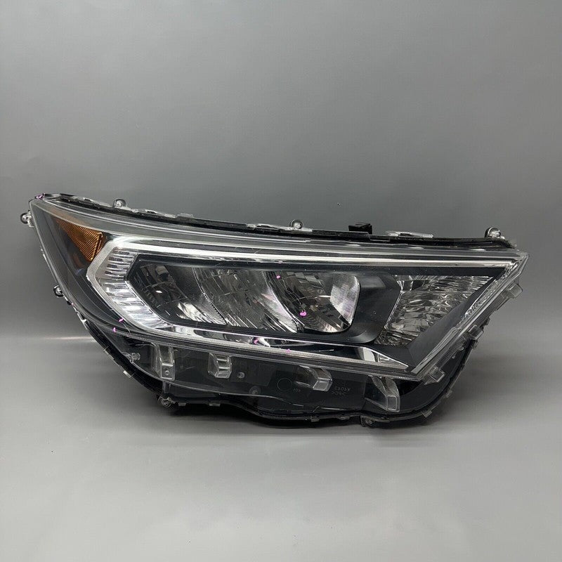 RAV 4 TOYOTA RAV 4 HEADLIGHT RIGHT PASSENGER 2019 2020 2021 2022 LED OEM
