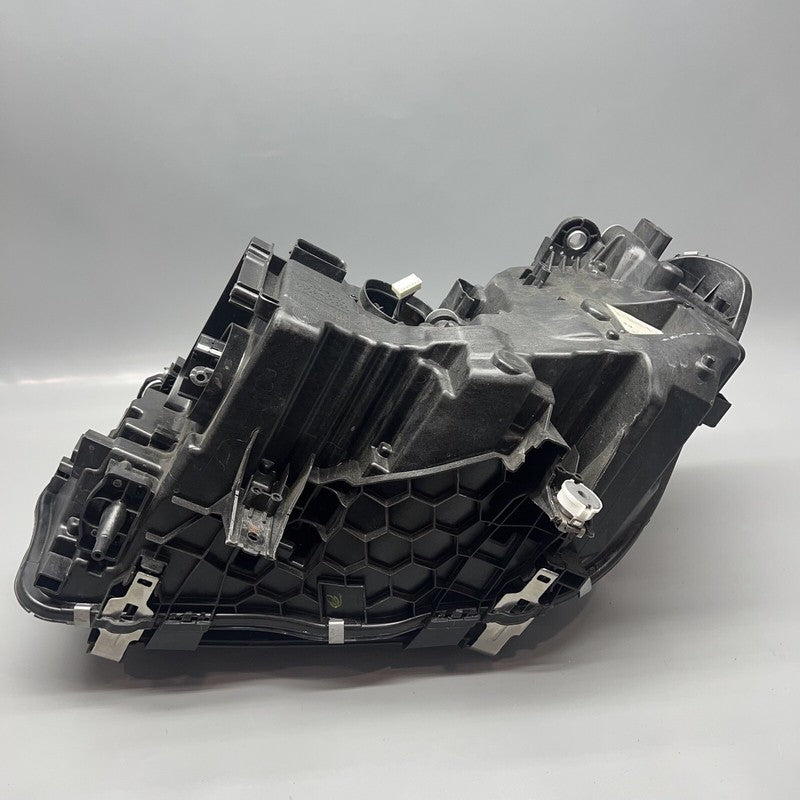 BMW X3 HEADLIGHT RIGHT PASSENGER 2018 2019 2020 2021 ADAPTIVE LED X4 8