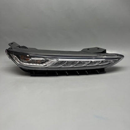 92208-J9010 HYUNDAI KONA DAYTIME RUNNING LIGHT RIGHT 2018 2019 2020 2021 OEM 92208-J9010