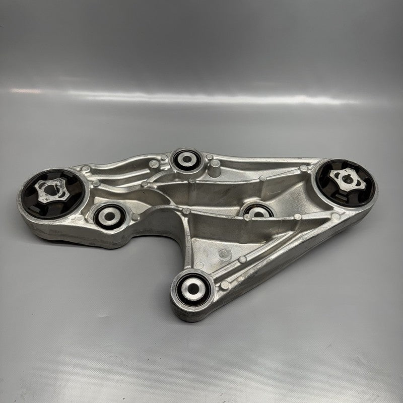 1475190-00-B TESLA MODEL X FRONT DRIVE UNIT RIGHT SIDE CARRIER 2016 2017 2018 2019 2020 OEM