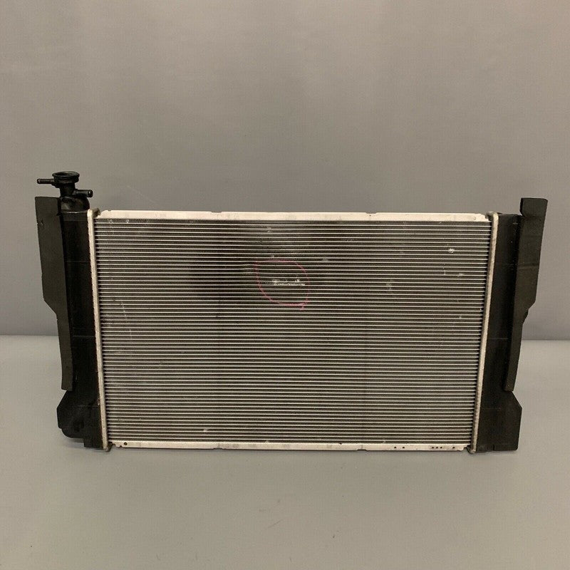 AA422176-3901 TOYOTA COROLLA RADIATOR 2014 2015 2016 OEM 