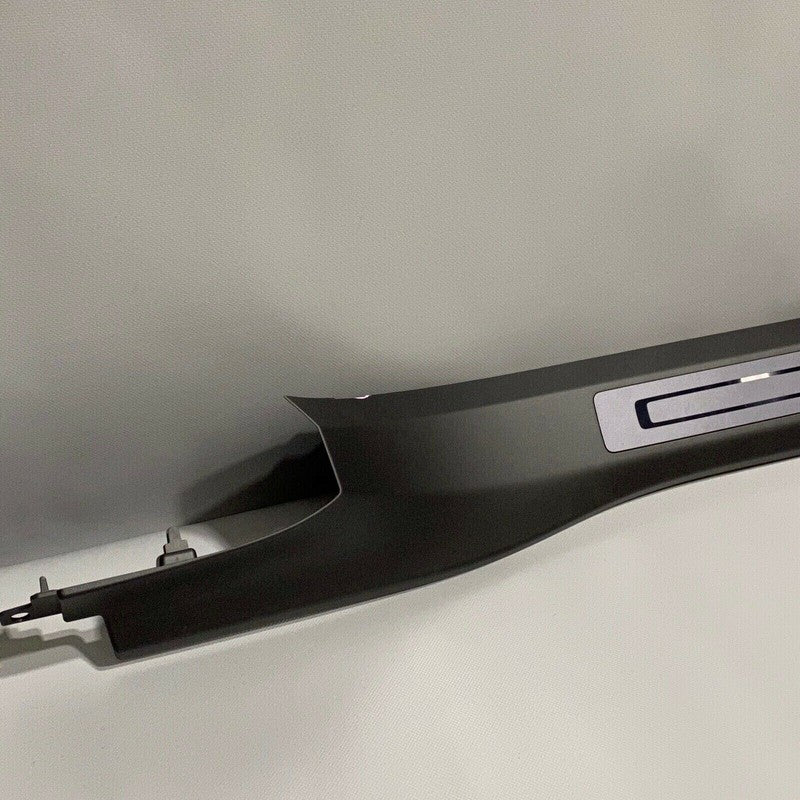 HK83-21065-A
HK83-21065-A TESLA MODEL X FRONT LEFT DRIVER DOOR SILL 1035985-00-G 2016 2017 2018 2019 OEM