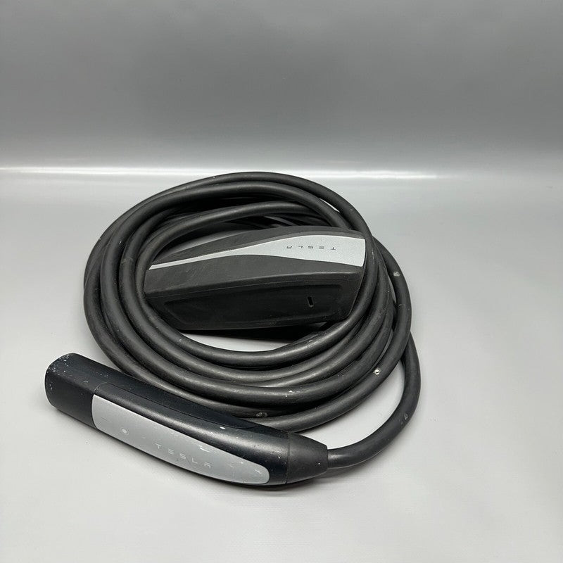 1101789-00-M TESLA MODEL 3 S X CHARGING UNIVERSAL MOBILE CONNECTOR GEN 2 1101789-00-M