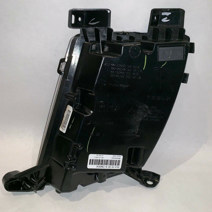 102401700A TESLA MODEL S RIGHT PASSENGER SIDE FOG LIGHT 2012 2013 2014 2015 2016 OEM