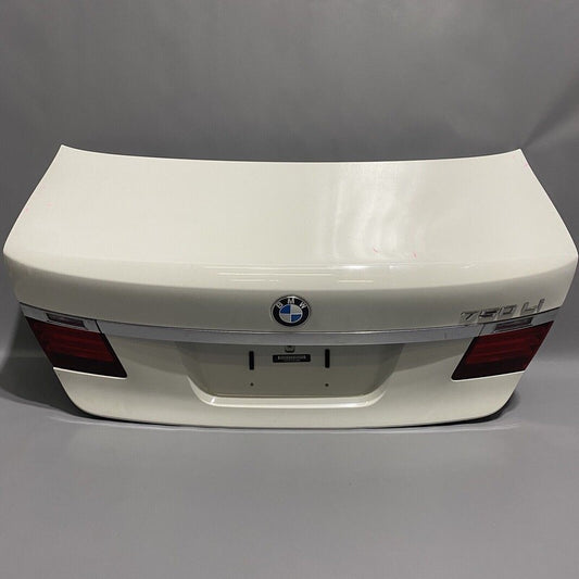 F01 BMW 750 TRUNK LID F01 740 M-SPORT 2013 2014 2015 WHITE OEM 