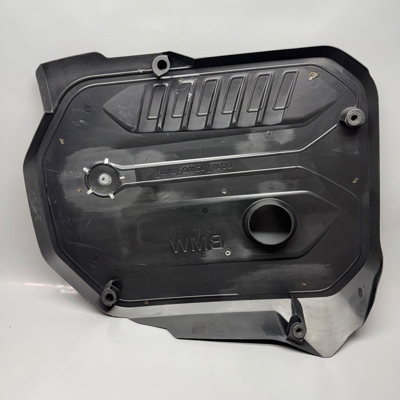 BMW 540 740 ENGINE COVER 2016 2017 2018 2019 OEM 8607142