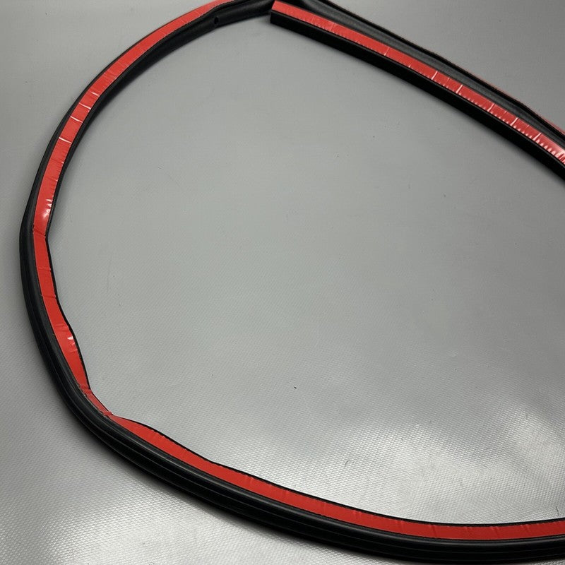 1500058-00-B TESLA MODEL 3 DOOR SECONDARY SEAL LEFT FRONT 2020 2021 22 2023 OEM 1500058-00-B