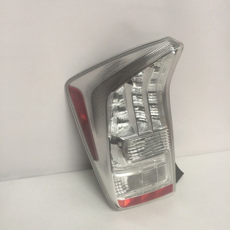 TOYOTA PRIUS TAIL LIGHT LEFT SIDE LED 2010 2011 OEM