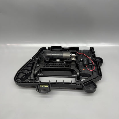 1046122-00-G TESLA MODEL S DOOR HANDLE RIGHT FRONT 2017 2018 2019 GEN2 OEM 1046122-00-G