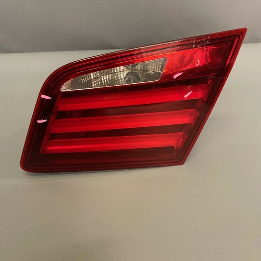 63217203226 BMW 528 TRUNK TAIL LIGHT RIGHT PASSENGER 2011 2012 2013 F10 M5 535 OEM 