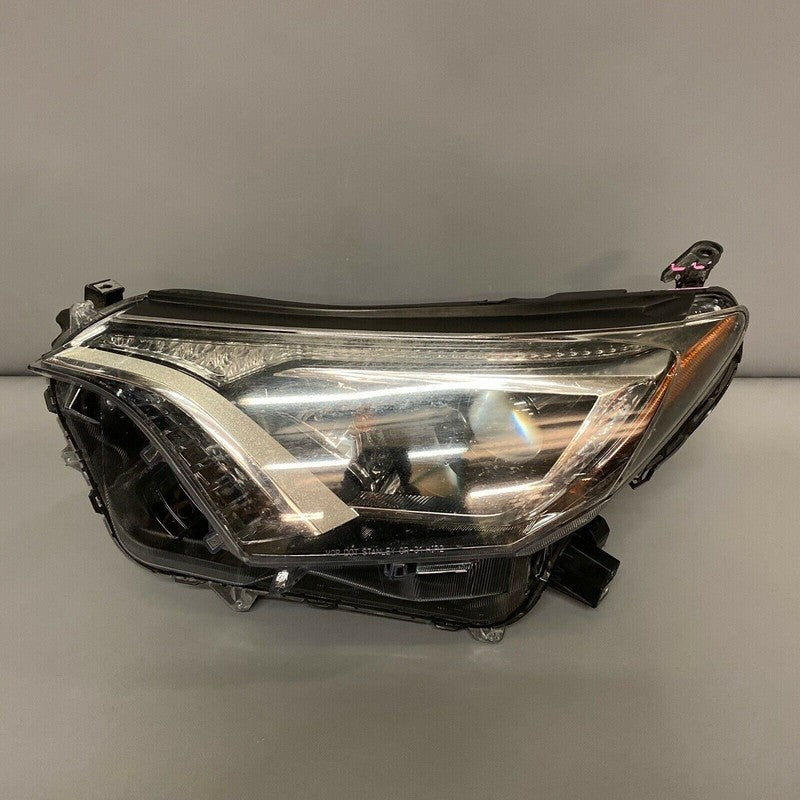 TOYOTA RAV 4 HEADLIGHT LEFT DRIVER 2016 2017 2018 HALOGEN OEM 
