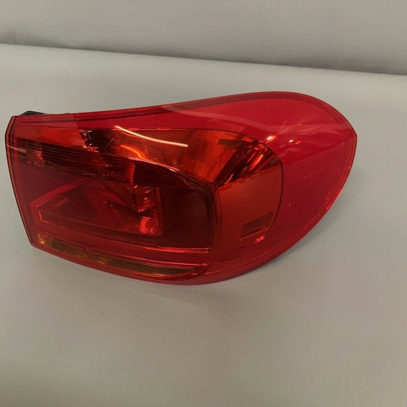 5N0945096R VOLKSWAGEN TIGUAN TAIL LIGHT RIGHT PASSENGER 2012 2013 2014 2015 2016 OEM 